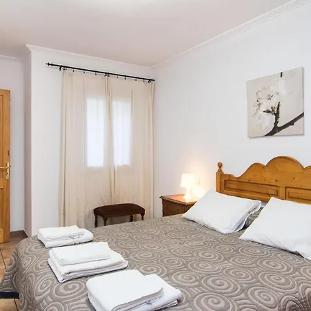 Sa Pedrera بيت للعطل